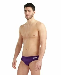 Arena Team Solid Brief -KIEFER Sales 004773 911 men s team swim briefs solid 001 o