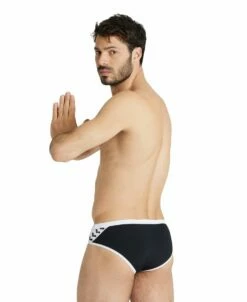 Arena Solid Icons Brief -KIEFER Sales 005045 501 m icons team brief 002 o
