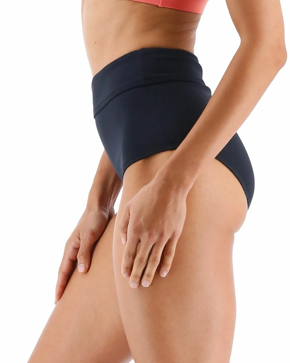 TYR Leila Solid High Waist Bottom 10 TYR Leila Solid High Waist Bottom - Image 8